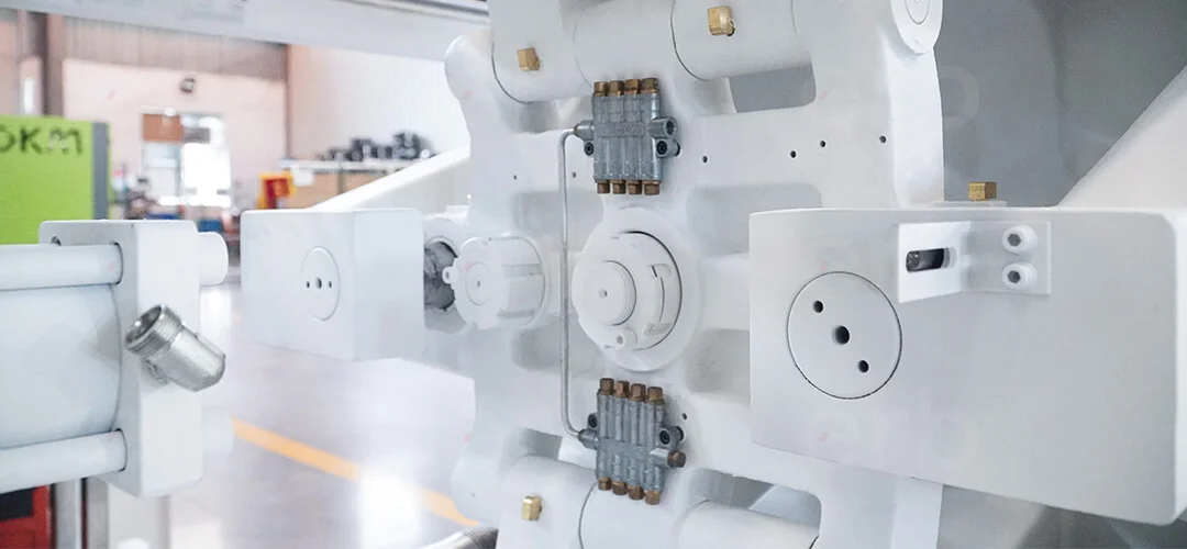 Maximizing Energy Efficiency in Injection Molding: Essential Strategies