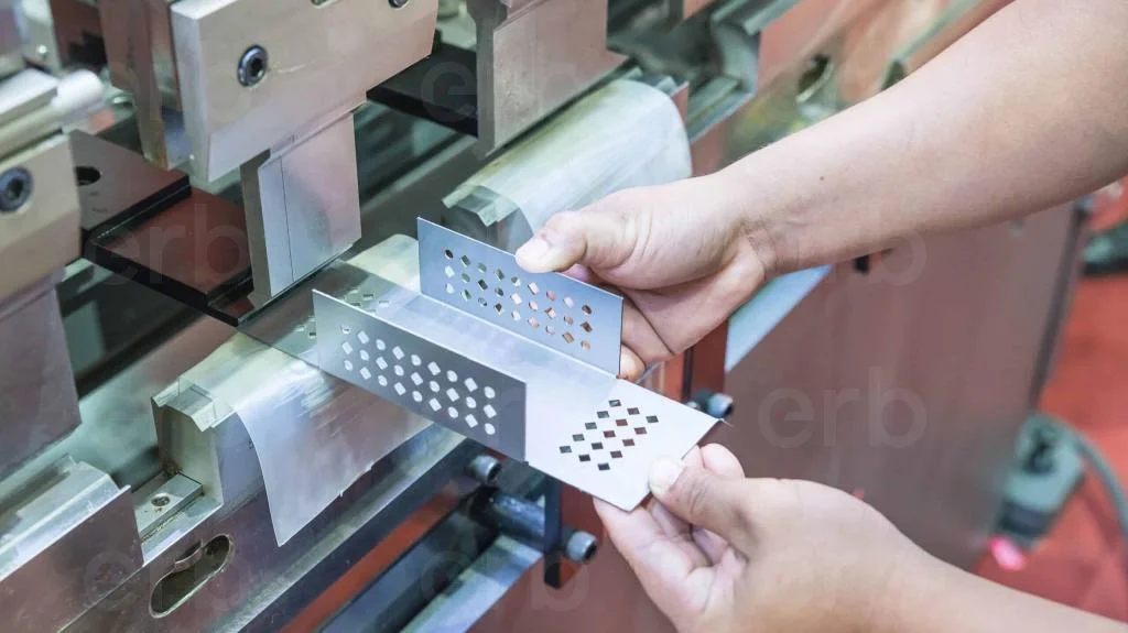 Metal Levha Bükme Süreci Hakkında Bilmeniz Gerekenler